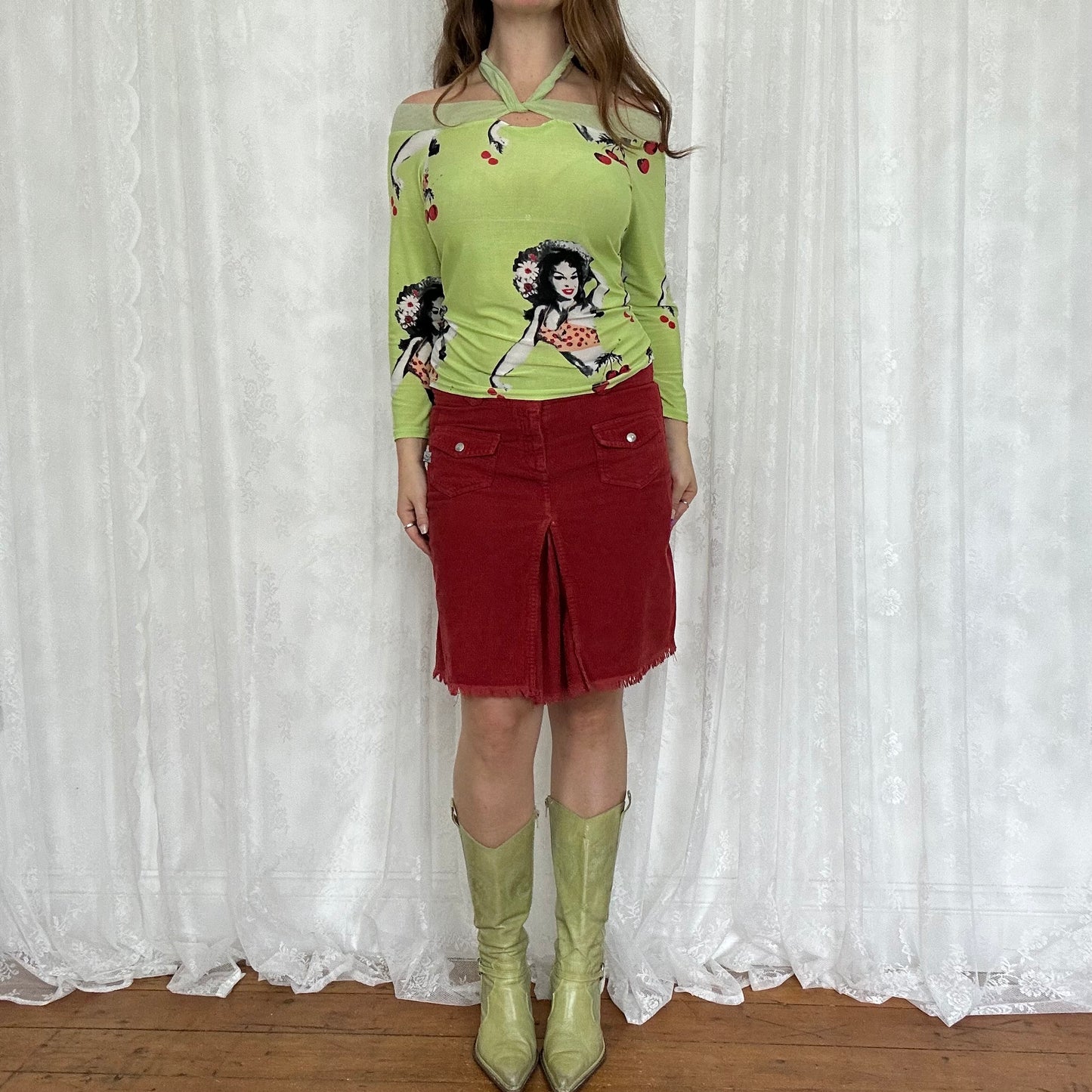 vintage 00s pin up style graphic top