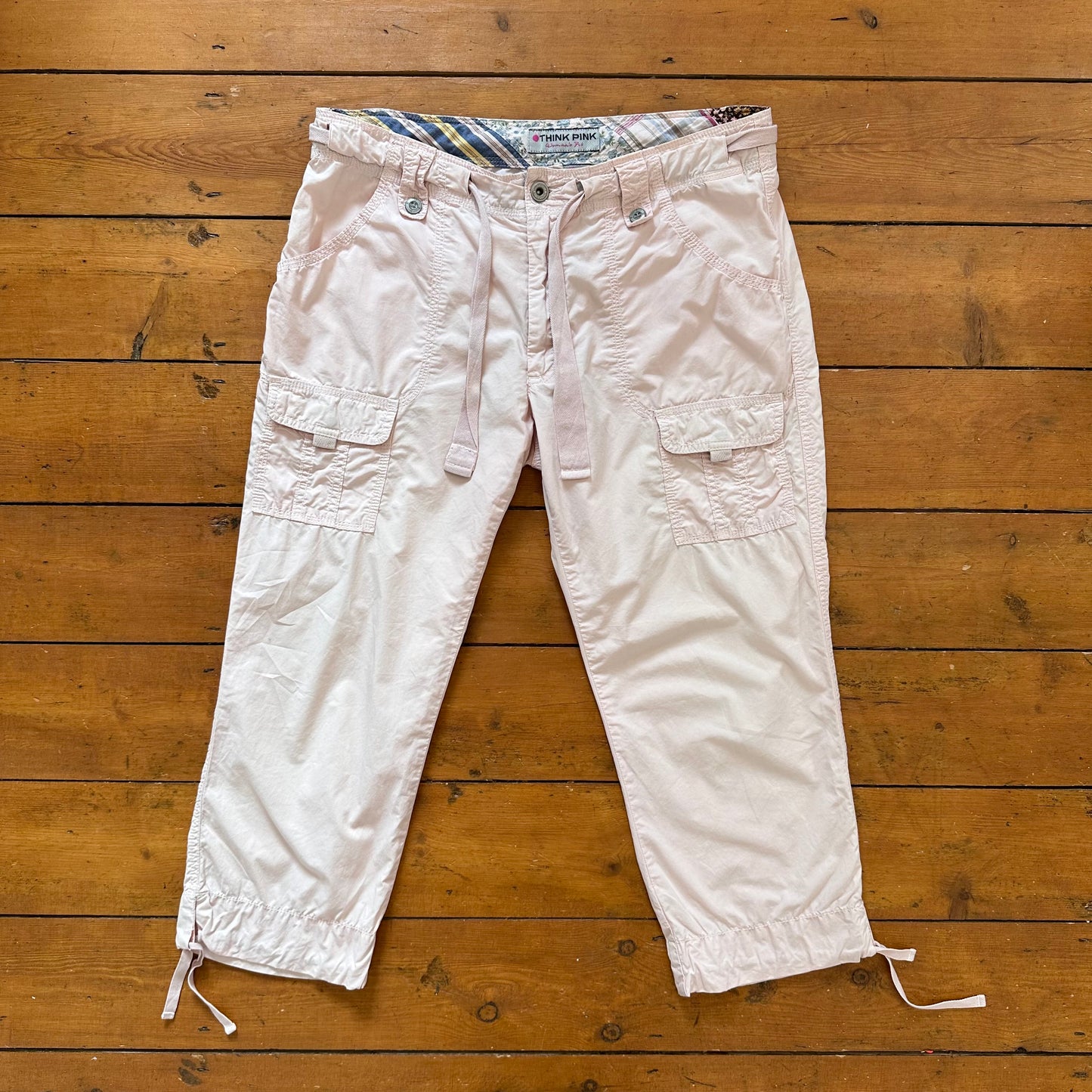 vintage 00s pale pink cargo capri trousers