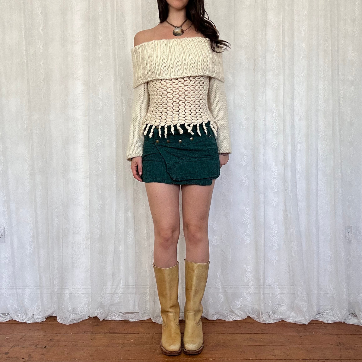 vintage 00s cream chunky knit off shoulder jumper