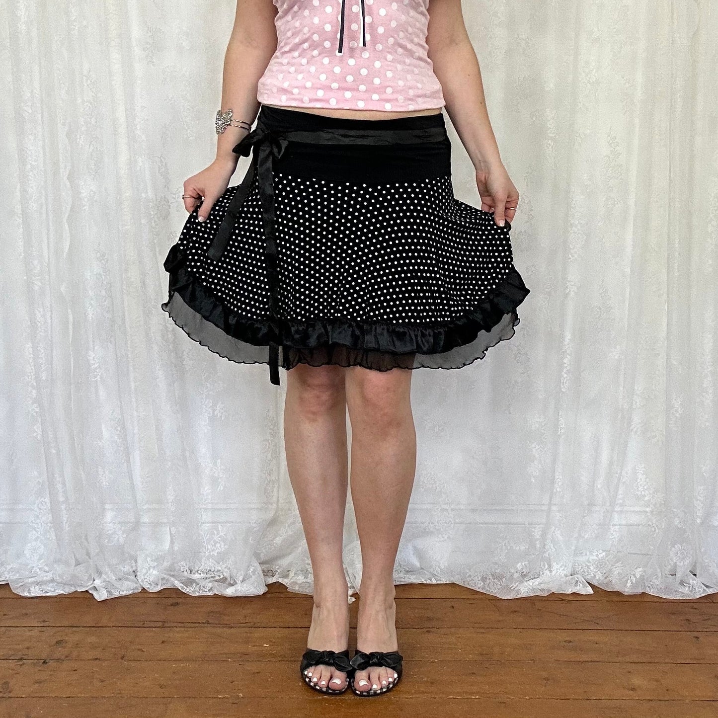 vintage 00s black polka dot mini skirt