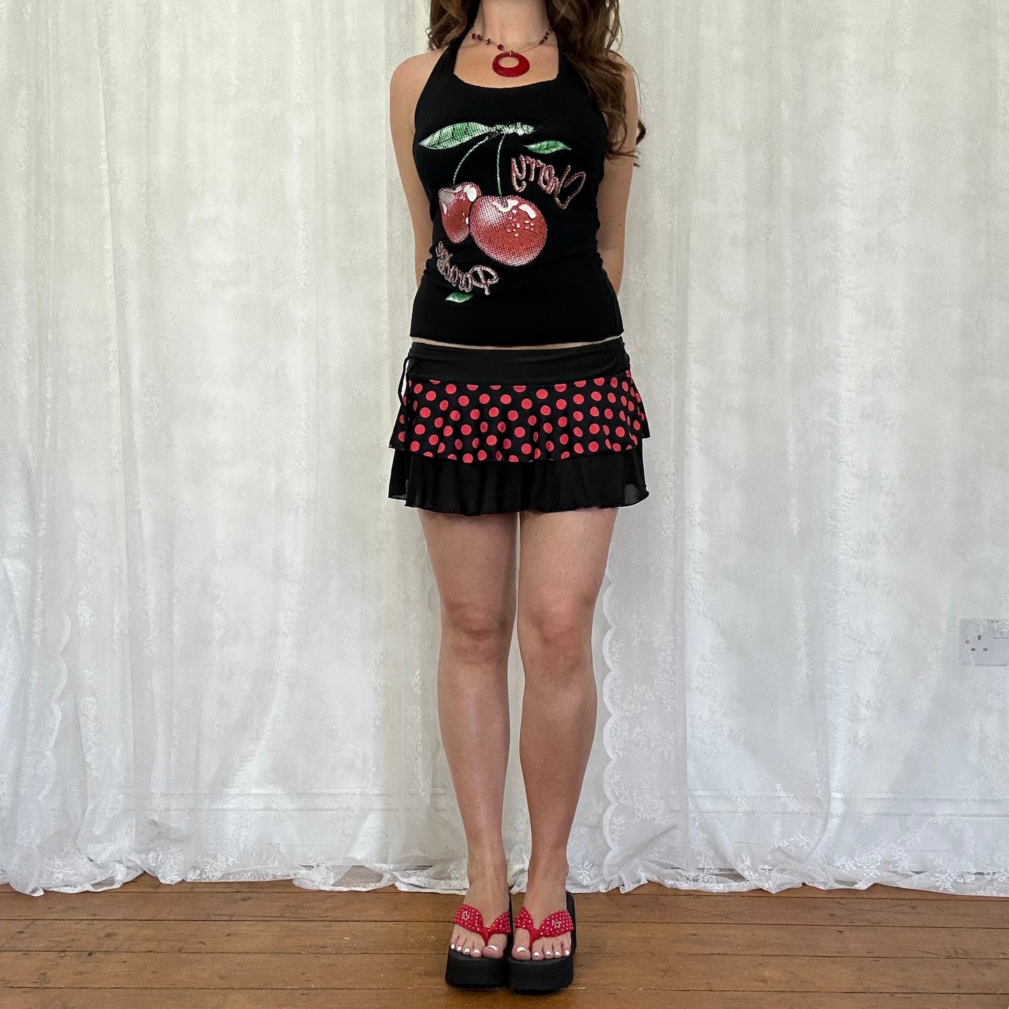vintage 00s red o ring necklace