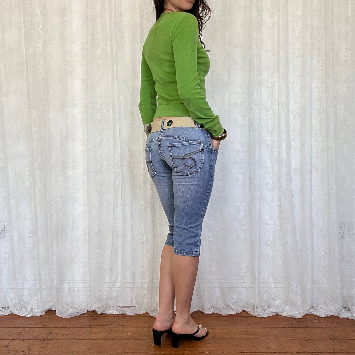 vintage 00s cream suede belt with hardware