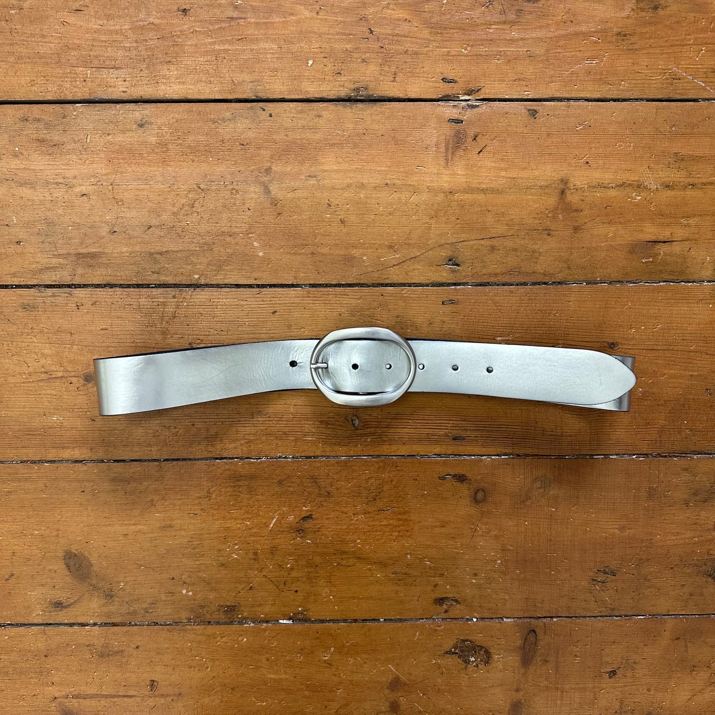 vintage 00s silver metallic belt