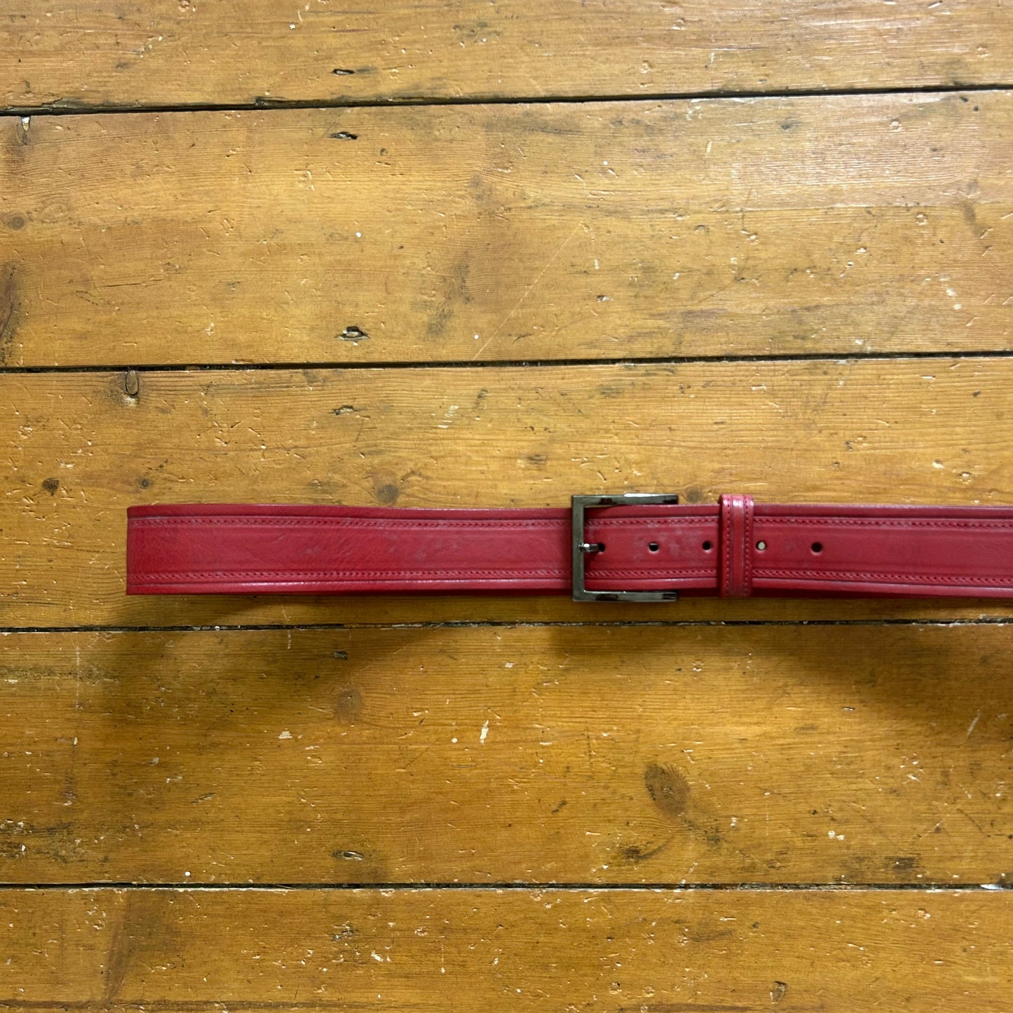 vintage 00s dark red belt