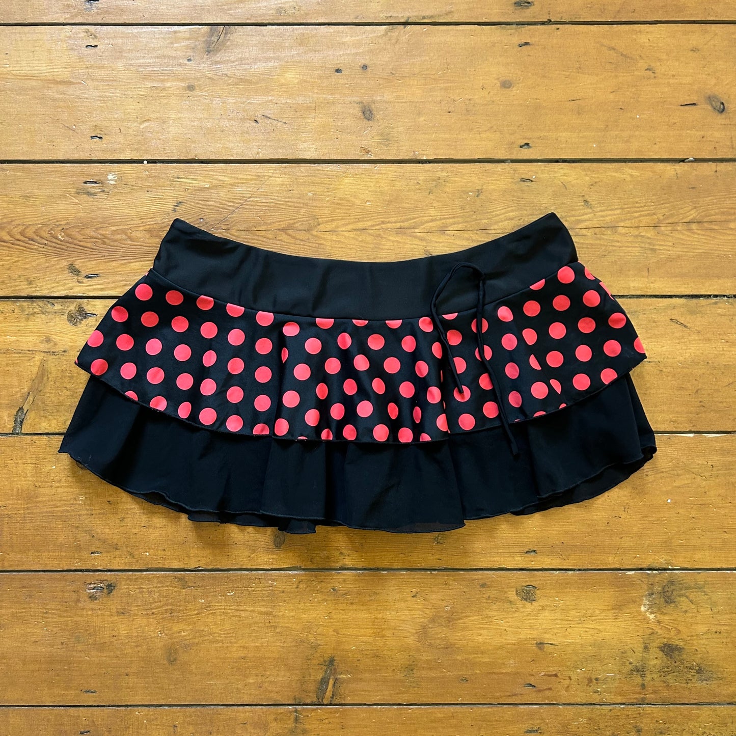 vintage 00s black and red polka dot micro skirt