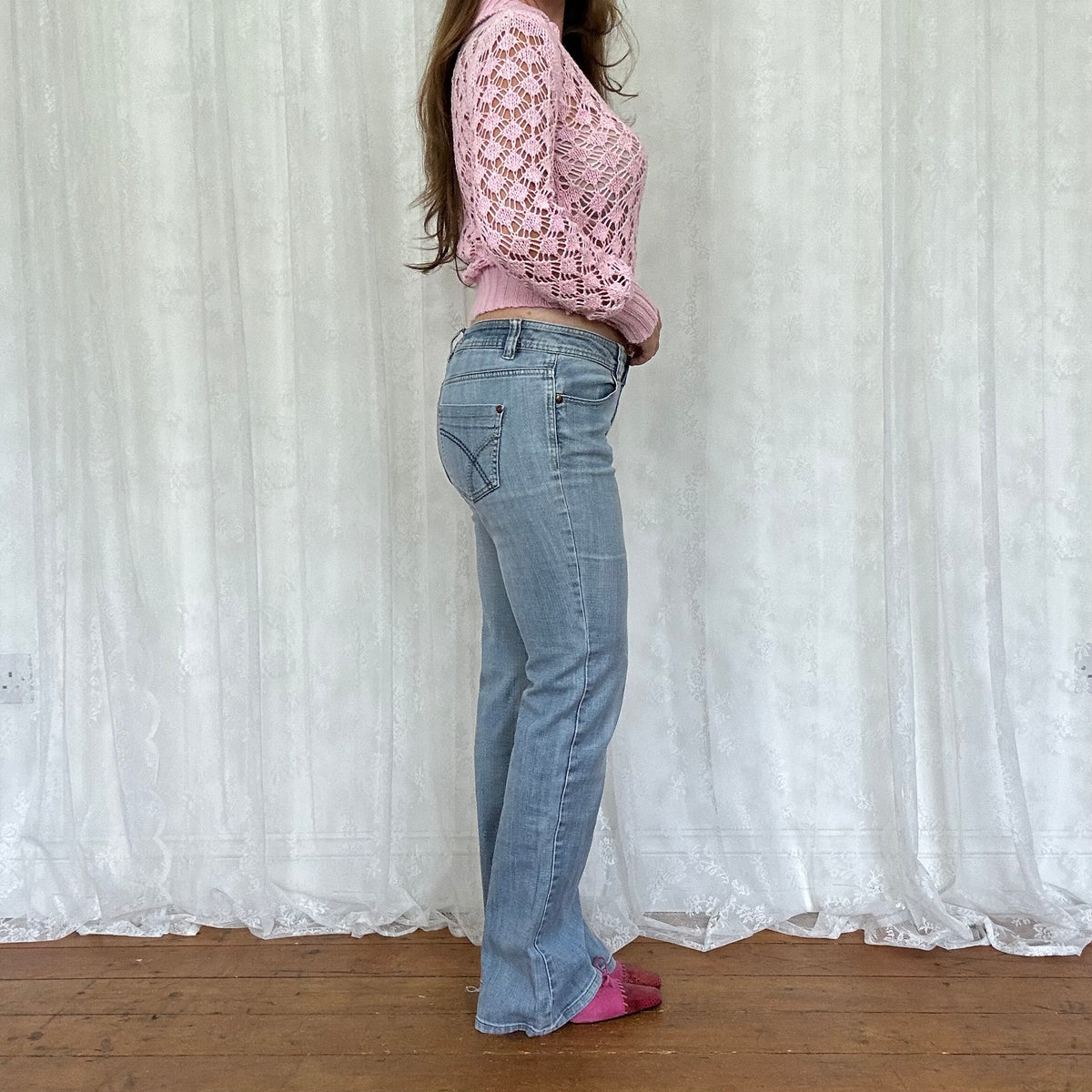 vintage 00s light wash bootleg jeans