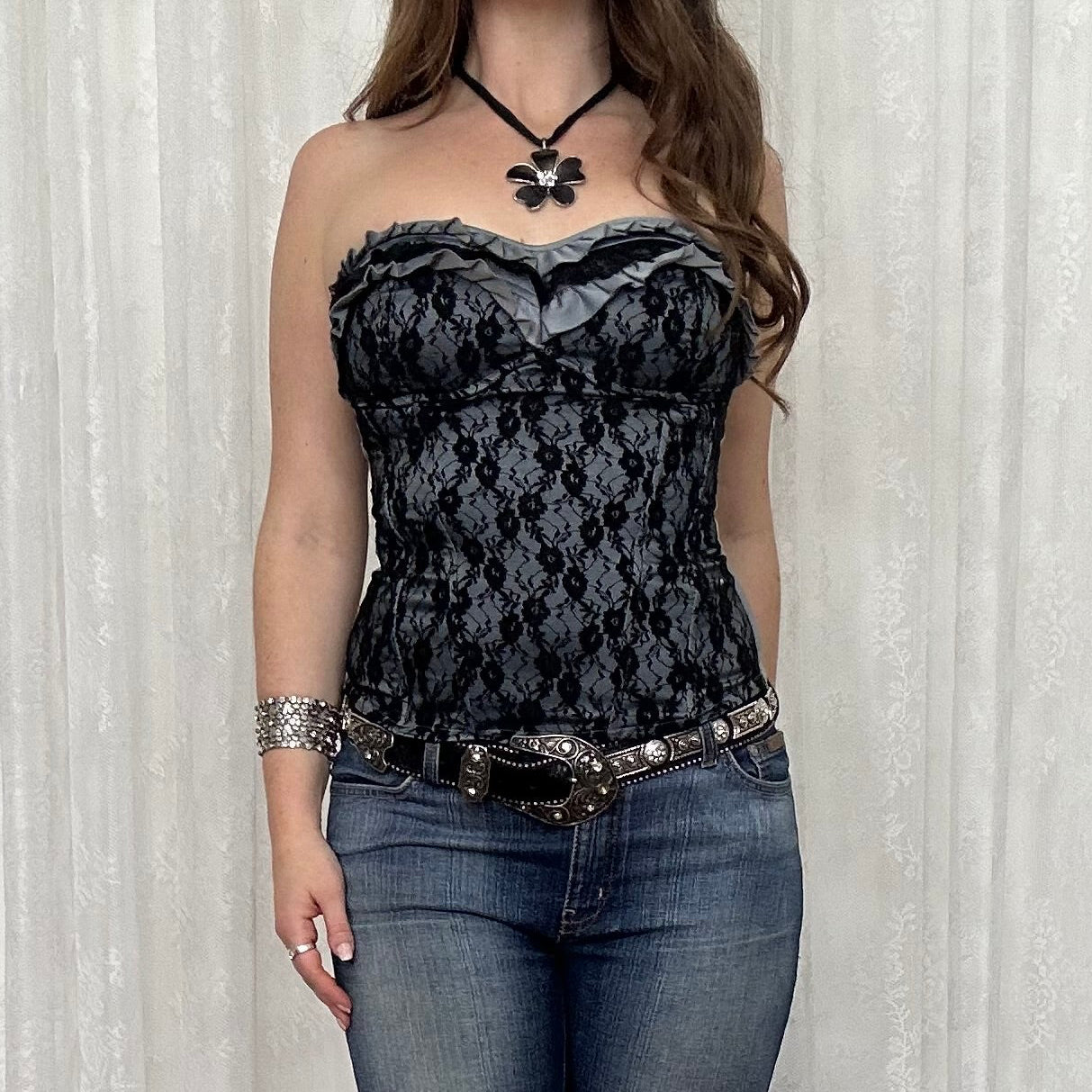 vintage 00s black floral necklace