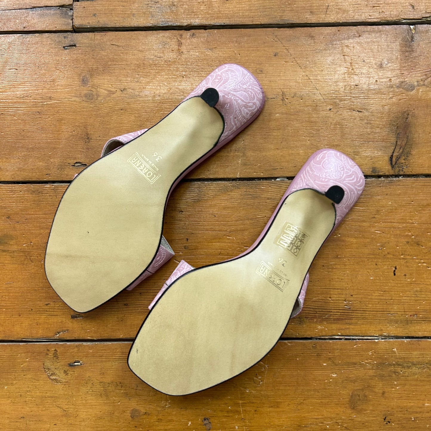 vintage 00s pink corset detail kitten heels