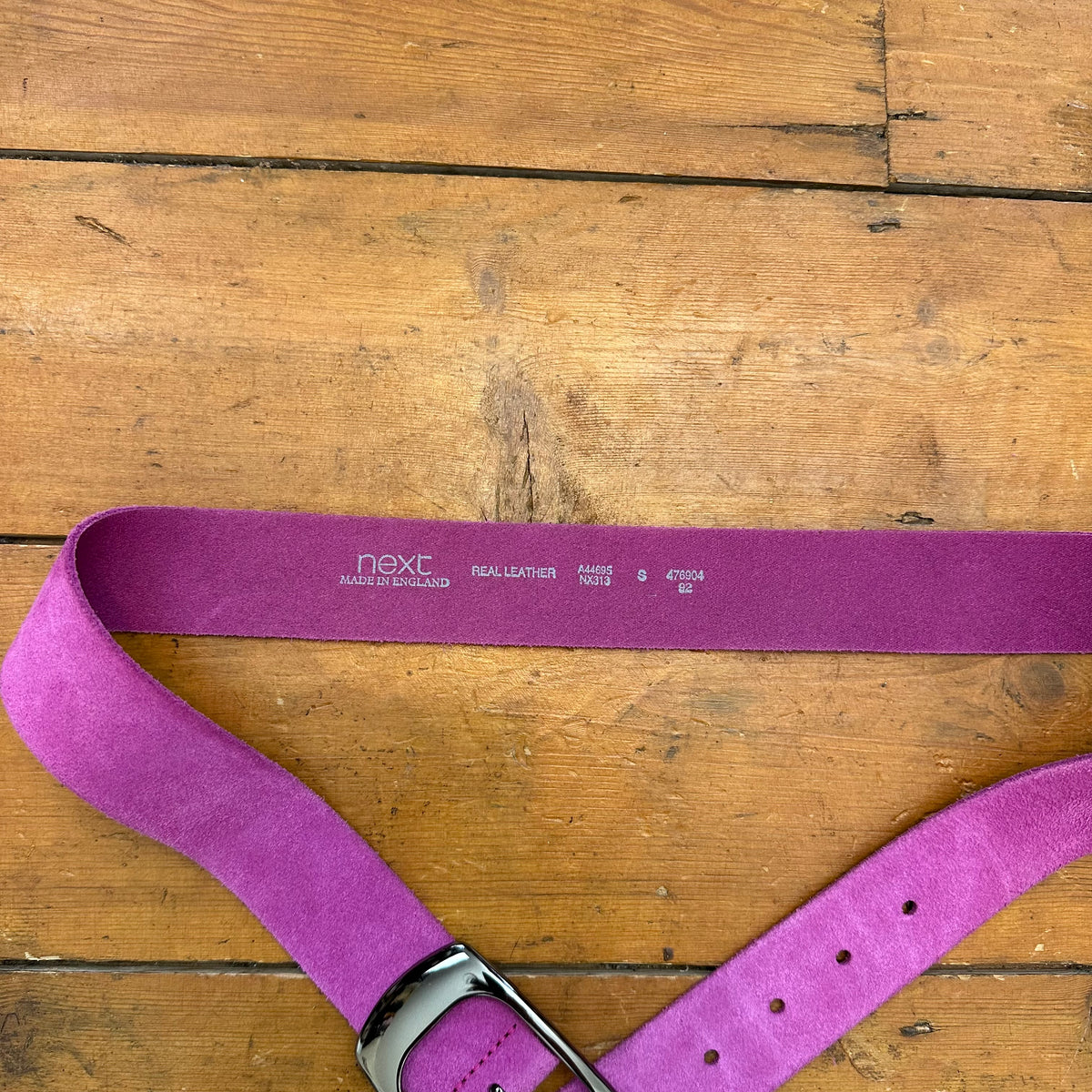 vintage 00s fuchsia purple leather belt