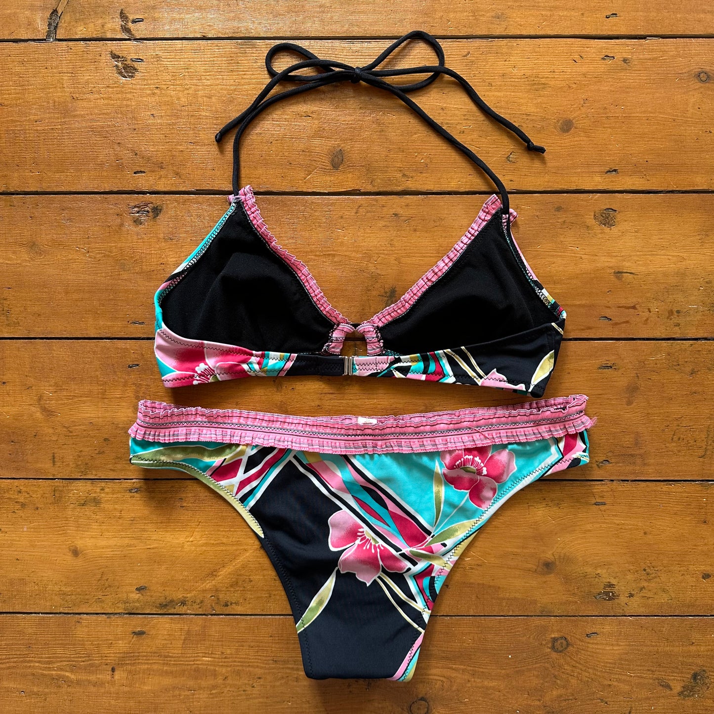 vintage 00s black o ring bikini with pink and blue floral pattern