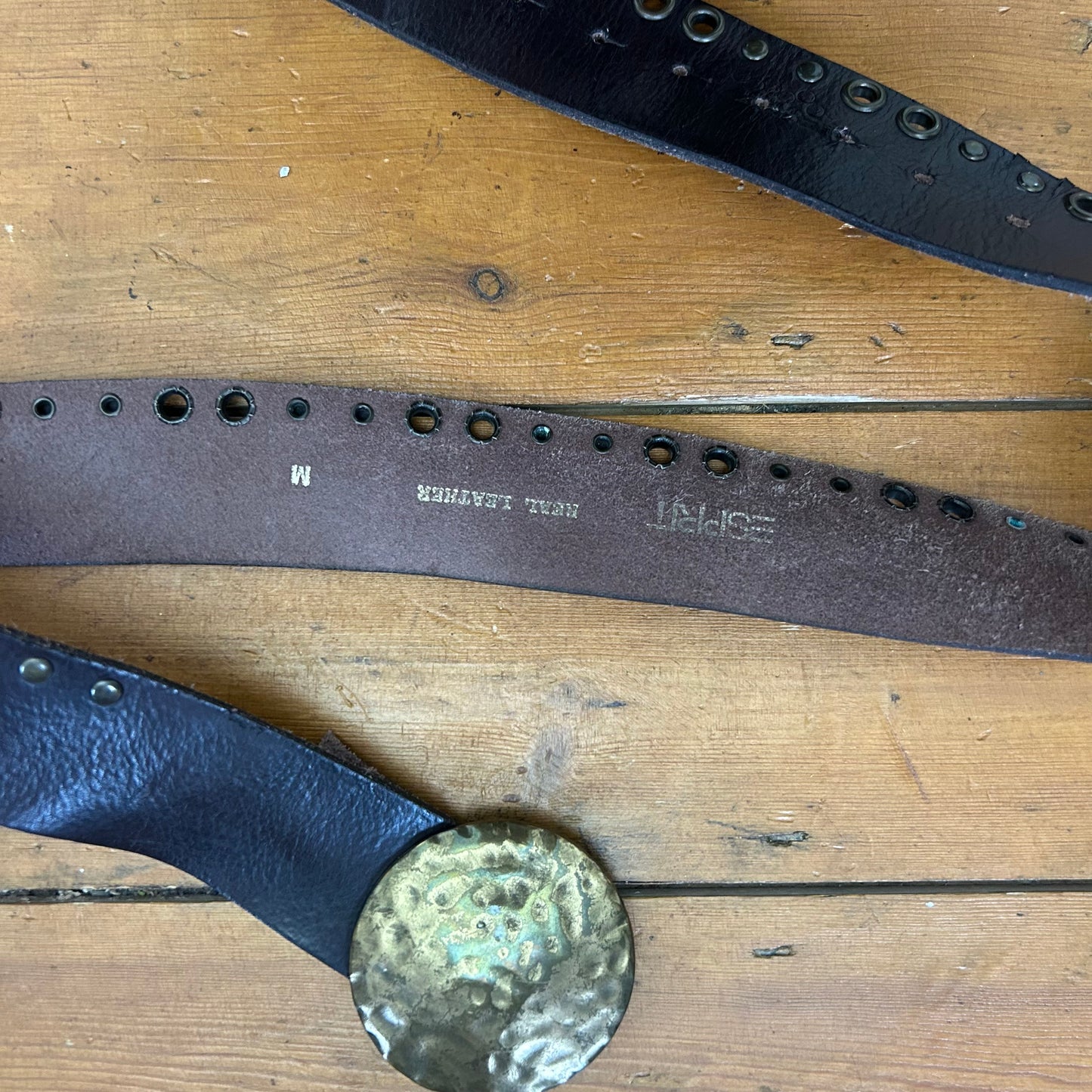vintage 00s brown leather disc belt