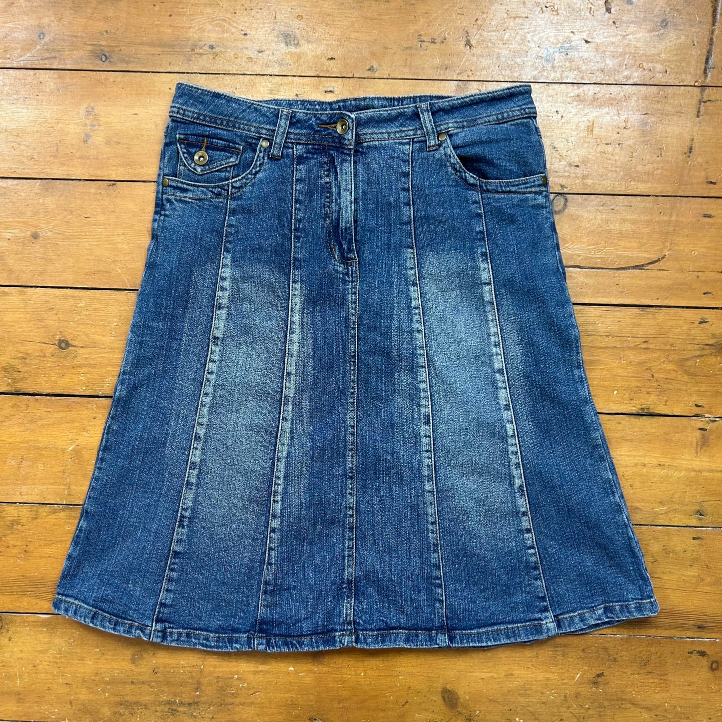 vintage 00s mid wash denim midi skirt