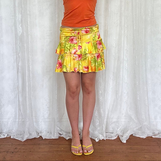 vintage 00s yellow hibiscus ruffle mini skirt