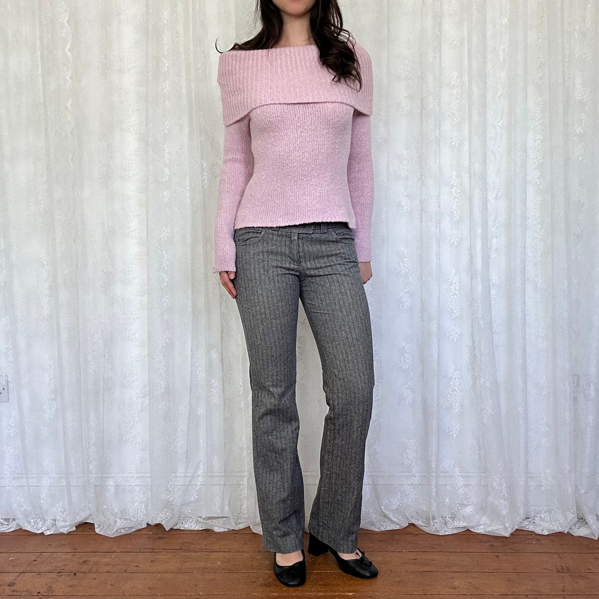 vintage 00s baby pink off shoulder jumper