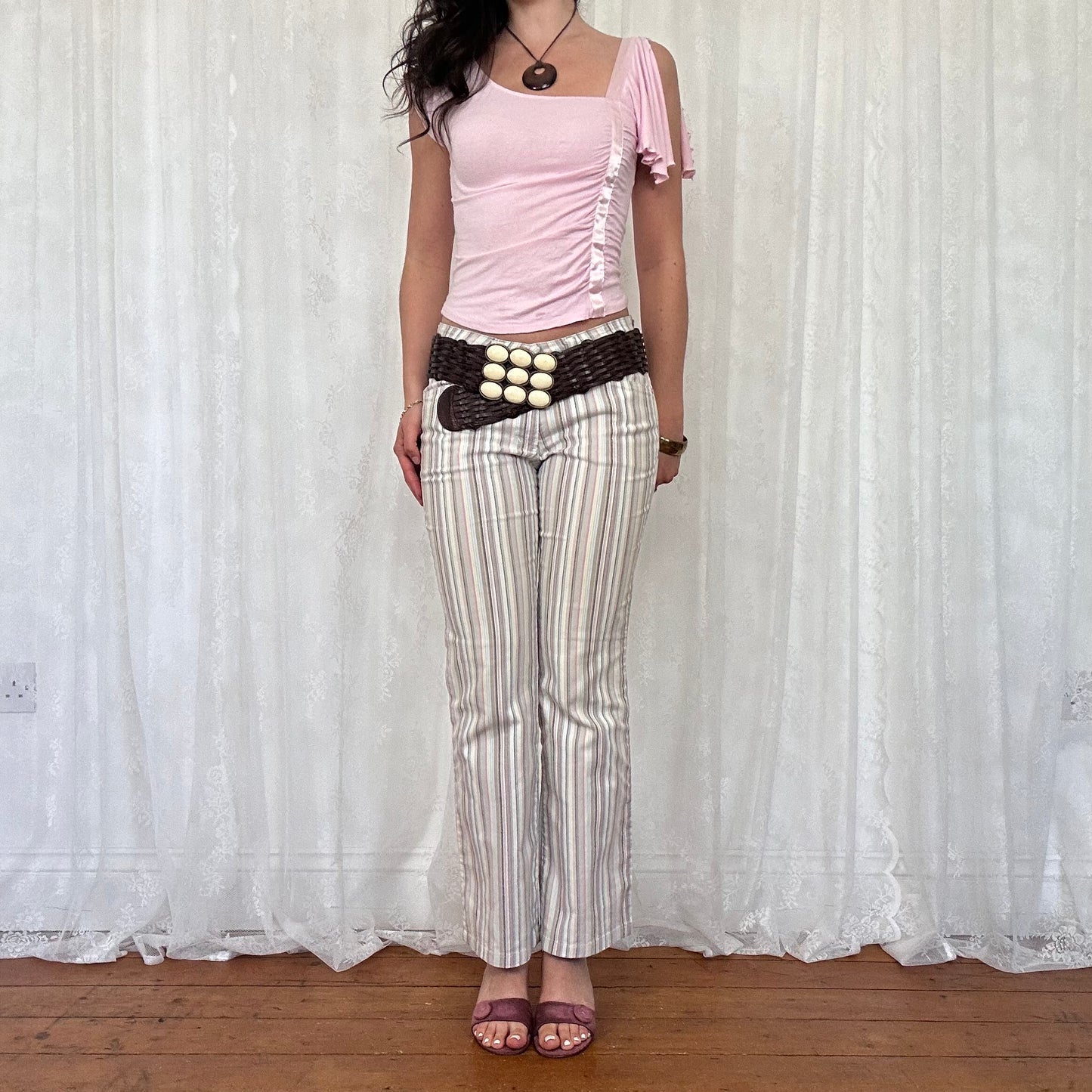 vintage 00s baby pink ruffle shoulder top