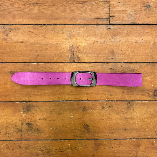 vintage 00s fuchsia purple leather belt