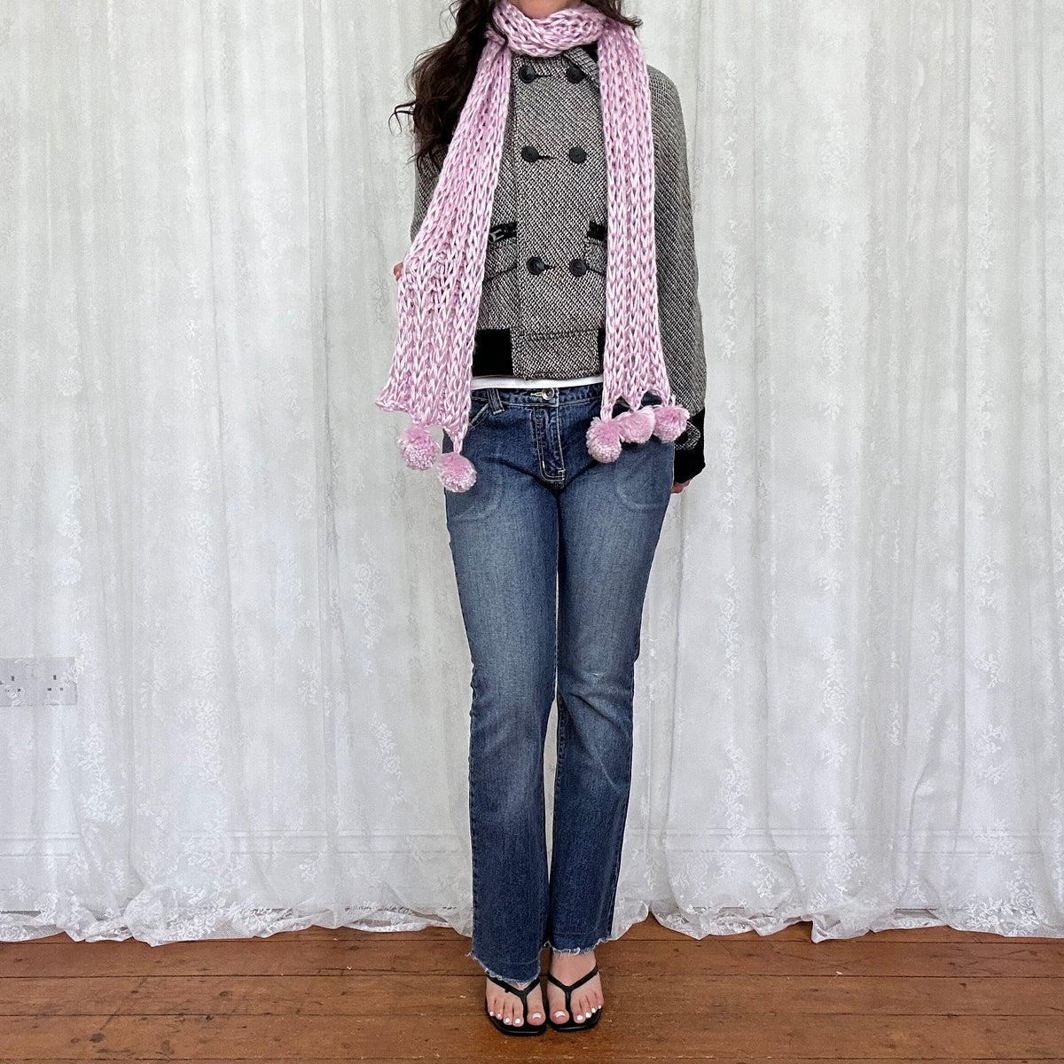 vintage 00s pale pink crochet knit scarf