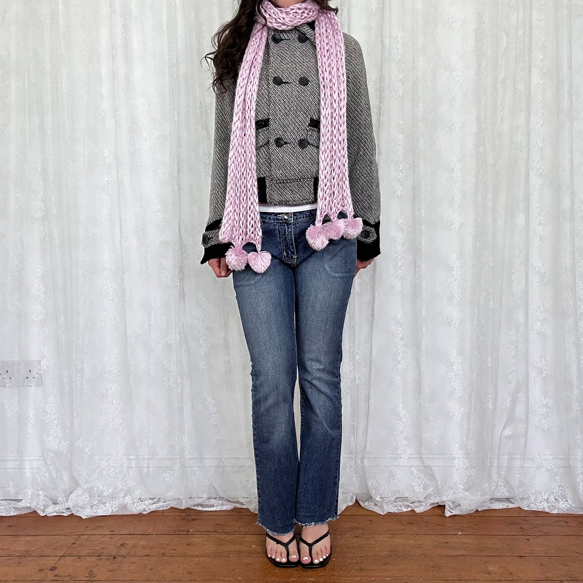 vintage 00s pale pink crochet knit scarf