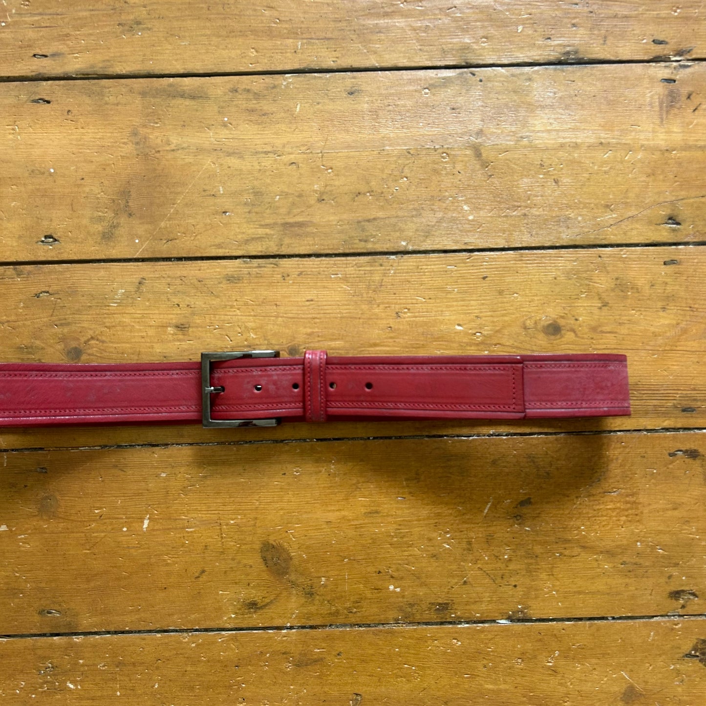 vintage 00s dark red belt