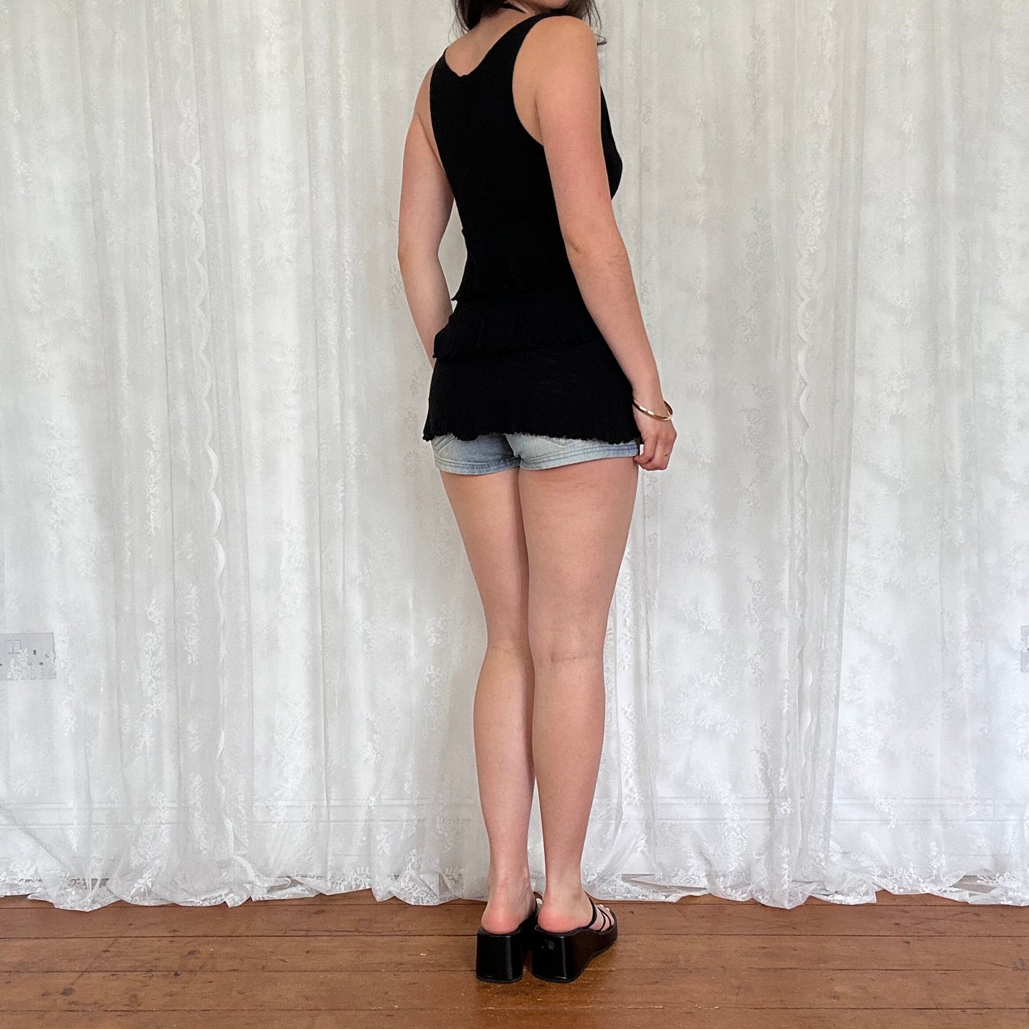 vintage 00s black tiered ruffle cami